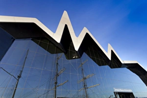 UK Travel Destination Drucke: Riverside Museum, River Clyde, Glasgow, Scotland, United Kingdom, Europe