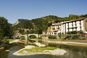 Roman Bridge In Spain Drucke: Roman bridge over the River Esca