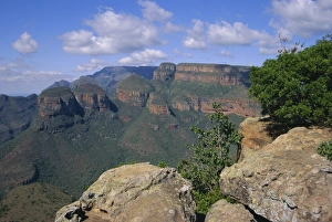 Remote Travel Destinations Drucke: The Three Rondanells