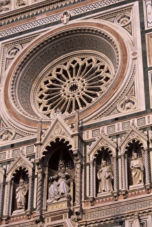 Santa Maria Del Fiore Cathedral Drucke: Rose window and facade of polychrome marble of