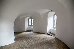 Drucke von Die Inneneinrichtung des Runden Turms in Kopenhagen Dänemark Skandinavien Europa Dänemark Drucke: Die Innenausstattung des Runden Turms in Kopenhagen Dänemark Skandinavien Europa