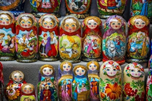Drucke von Russische Puppen für Verkauf als Souvenir in Kiew (Kiew), Ukraine, Europa Ukraine Drucke: Russische Puppen für Verkauf als Souvenir in Kiew (Kiew), Ukraine, Europa