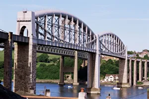 Brunel Drucke: Brücke über den Fluss Tamar in Saltash, gebaut von Brunel im Königreich Großbritannien