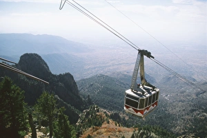 Drucke von Sandia-Peak-Seilbahn, Albuquerke (Neuseen-Mexiko), Nordamerika New Mexico Drucke: Sandia-Peak-Seilbahn
