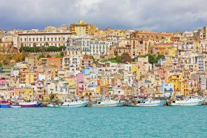 European Seaside Resorts Drucke: Sciacca harbour, Sciacca, Agrigento district, Sicily, Italy, Mediterranean, Europe
