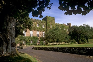Scotland Travel Guide Drucke: Scone Palace