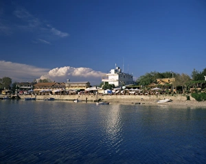 Mediterranean Seafront Drucke: Seafront promenade of Side