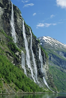 Scandinavian Nature Views Drucke: Seven Sisters Falls
