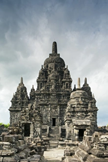 Prambanan Temple Drucke: Sewu Temple near Prambanan, Java, Indonesia, Southeast Asia, Asia