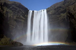 South Iceland Waterfalls Drucke: Skogafoss waterfall with double rainbow, South Iceland, Iceland, Polar Regions