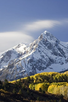 North American Wilderness Scenes Drucke: Snow capped mountain and fall colors