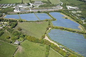UK Rural Landscape Drucke: Solar panels in Cornwall, England, United Kingdom, Europe