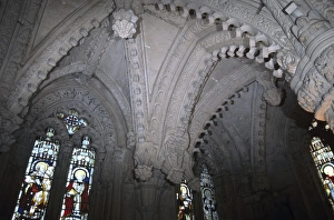 Christianity In The UK Drucke: Spectacular carved stonework