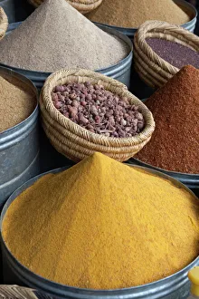 Drucke von Kräuter im Souk von Marrakesch in Marokko Nordafrika Afrika Marokko Drucke: Kräuter im Souk von Marrakesch in Marokko Nordafrika Afrika