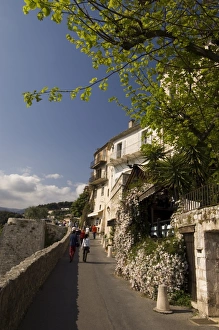 Dorf Drucke: Saint-Paul-de-Vence im Département des Alpes-Maritimes in der Region Provence-Alpes-Côte-d'Azur an der französischen