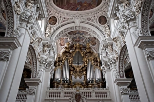 Dom St Stephan in Pasching Bayern Deutschland Europa