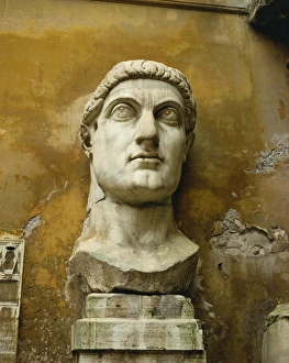European Historical Statues Drucke: Statue from the Constantine Colossus