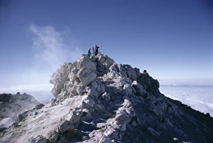 European Mountain Climbing Drucke: Summit of Mount Teide