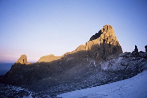 East Africa Landscapes Drucke: Sunrise on Batian