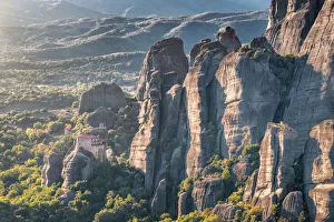Sonnenuntergang auf dem Kloster Agios Nikolaos im Meteora-Weltkulturerbe der Vereinten Nationen in Thessalien