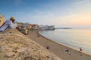 Europe Travel Photography Tips Drucke: Sunset frames the beach and the turquoise sea, Gallipoli, Province of Lecce, Apulia