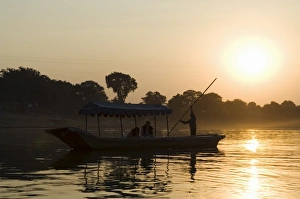Asian River Landscapes Drucke: Sunset on the Narmada river
