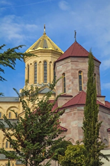 Central Asia Travel Destination Drucke: Taminda Sameba Cathedral (Holy Trinity Cathedral)
