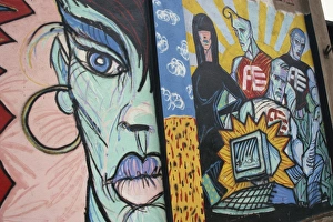 Gdansk Cityscape Photography Drucke: Techno murals on shipyard outer wall, Gdansk, Pomerania, Poland, Europe