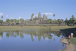 Siem Reap Cambodia Tourism Drucke: The temple complex of Angkor Wat, Angkor, Siem Reap, Cambodia, Indochina, Asia