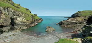 Römerburg Tintagel und die Küste von Kornwall in der englischen Grafschaft Cornwall im Vereinigten Königreich Europas