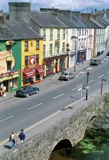 Munster Travel Destination Drucke: Town of Cahir