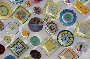Portugal Drucke: Traditioneller portugiesischer Keramik im Handwerkswerkstatt mit Platten an der Wand am Kap St