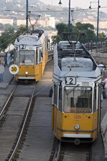 Public Transportation Europe Drucke: Two trams in Budapest