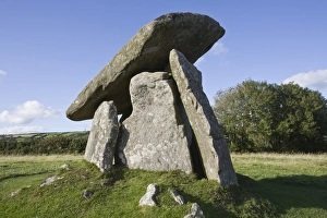 Cornwall England Tourism Drucke: Trevethy Quoit, Bodmin Moor, Cornwall, England, United Kingdom, Europe