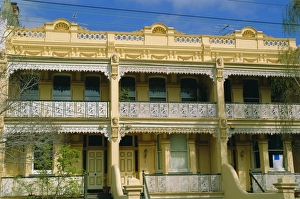 Melbourne Architecture Drucke: Typical architecture with cast iron lacework. Melbourne, Victoria, Australia
