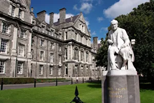 Universitäten Drucke: Trinity-Kolleg Universität von Dublin Irland Republik Europa