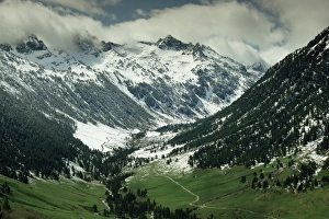 Pyrenees Mountain Scenery Drucke: Vall d Aran