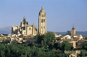 European Cathedral Views Drucke: View to cathedral from north