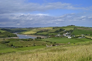 United Kingdom Scenic Views Drucke: View of the Devon coast from Bantham to Thurlestone