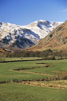 English National Parks Drucke: View across fields to valley head in winter, Great Langdale, Lake District National Park