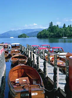 See Drucke: Blick auf den See von Boot aus Stufen, Bowness am Windermere in Kumbrien, England