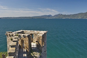 Lake Garda Views Drucke: View over Lake Garda