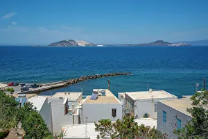 Dodecanese Islands Drucke: View of rooftops and the sea in the town of Mandraki