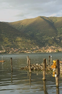 Italian Lakeside Towns Drucke: View to Sarnico