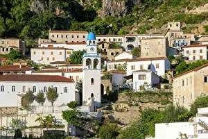 Mediterranean Architecture Photos Drucke: View of whitewashed buildings on mountainside, village of Dhermi, Albania, Europe