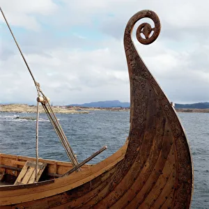 Drucke von Die Viking-Fahrzeug Oseberg-Schiff von Haholmen in der westlichen Norwegen. Skandinavien. Europa Norwegen Drucke: Vikingschiff vom Oseberg