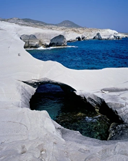 European Beach Landscapes Drucke: Volcanic rock formations on the coast