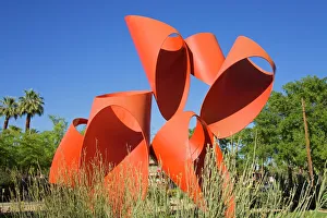 Alexander Calder Drucke: Zyklon-Formen von Alexander Calder im Phoenix-Museum für Kunst und Design in Phoenix/Arizona