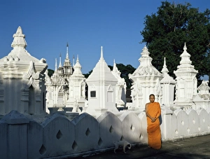 Colorful Asian Landmarks Drucke: Wat Suandok