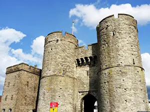 Canterbury Drucke: West Gate steht in Canterbury, zeigt Geschichte und Architektur in Kent